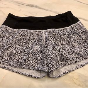 Lululemon Size 2 Shorts - Adorable!!!!